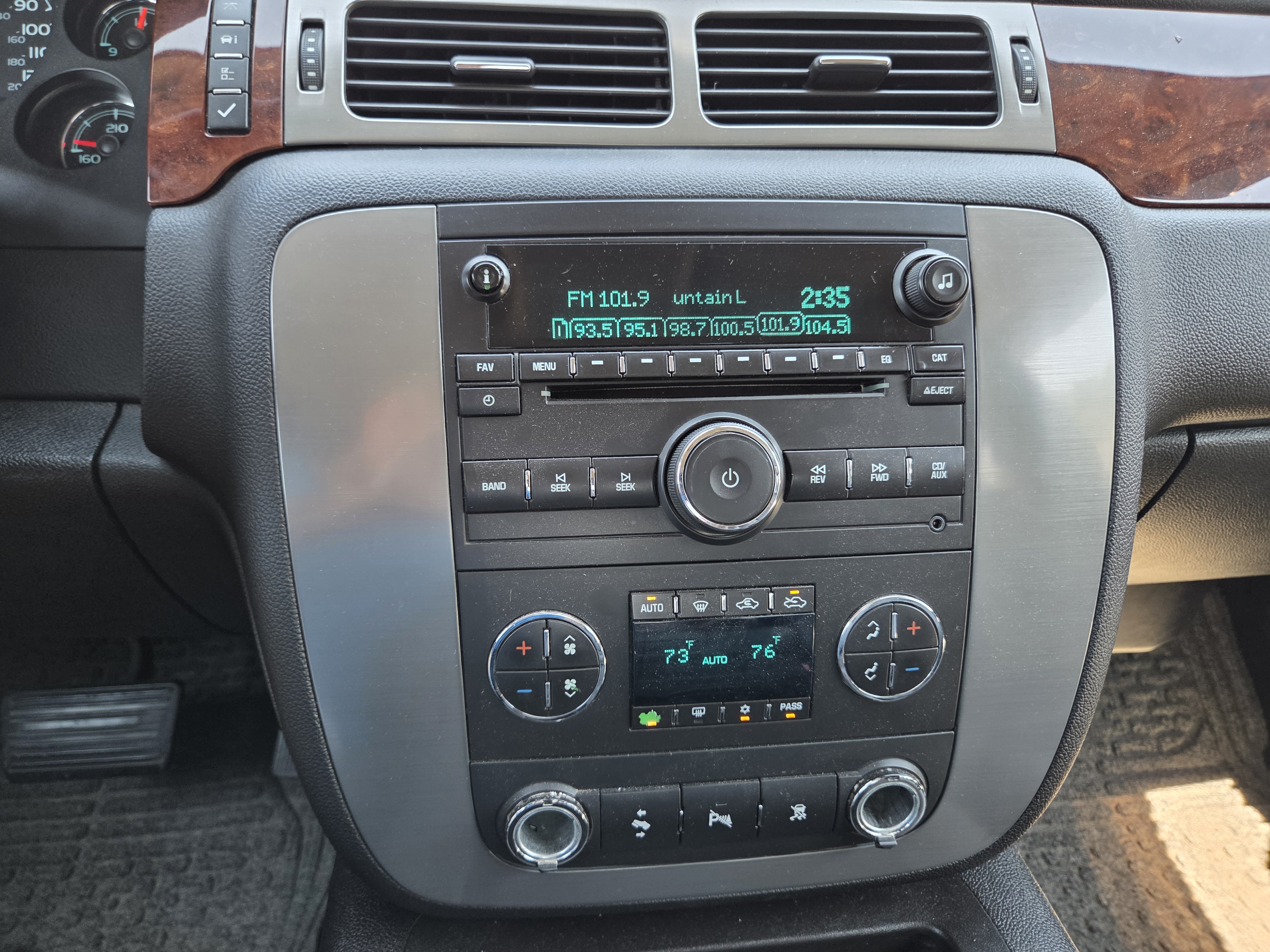 Car photo