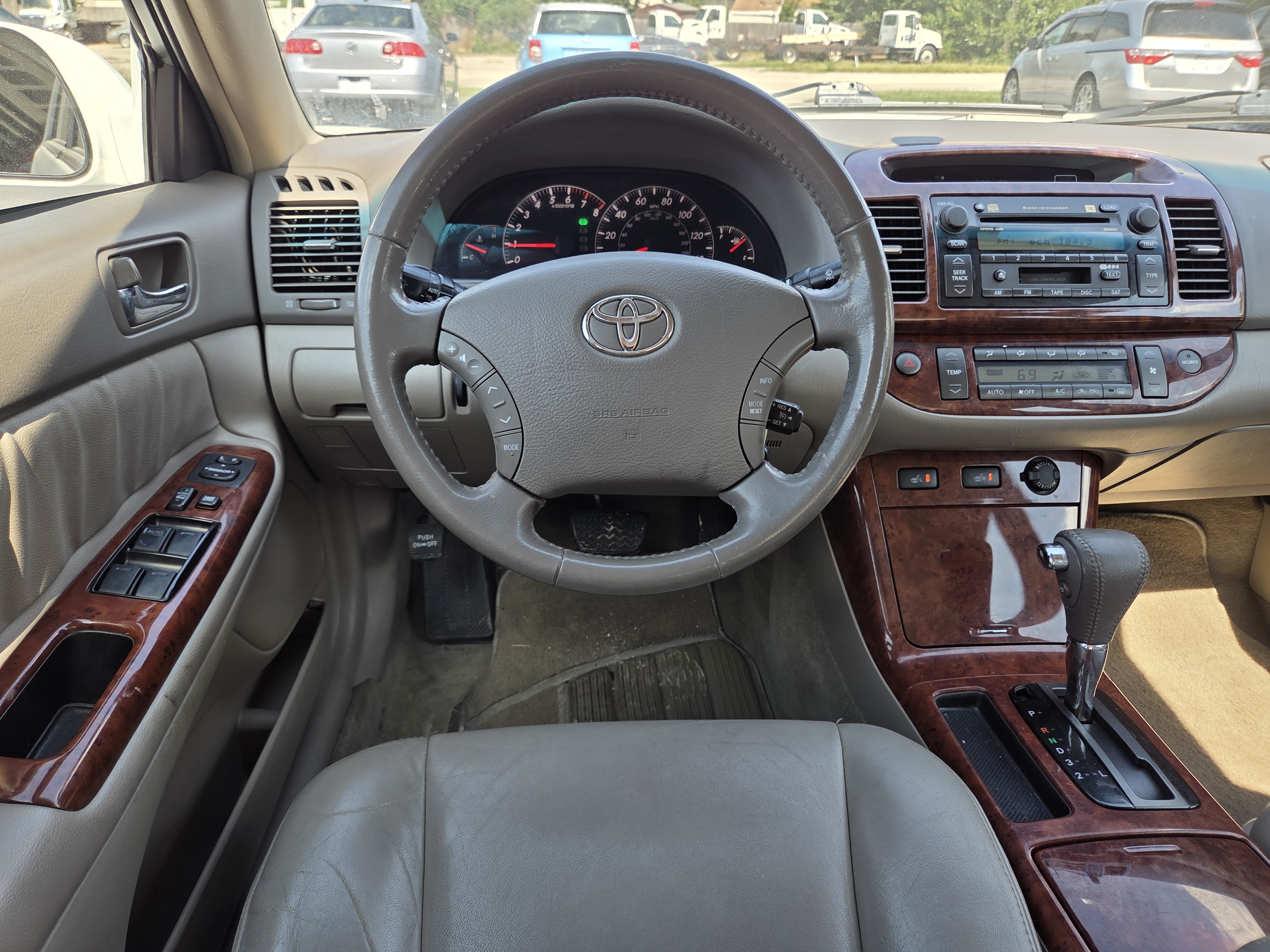 Car photo