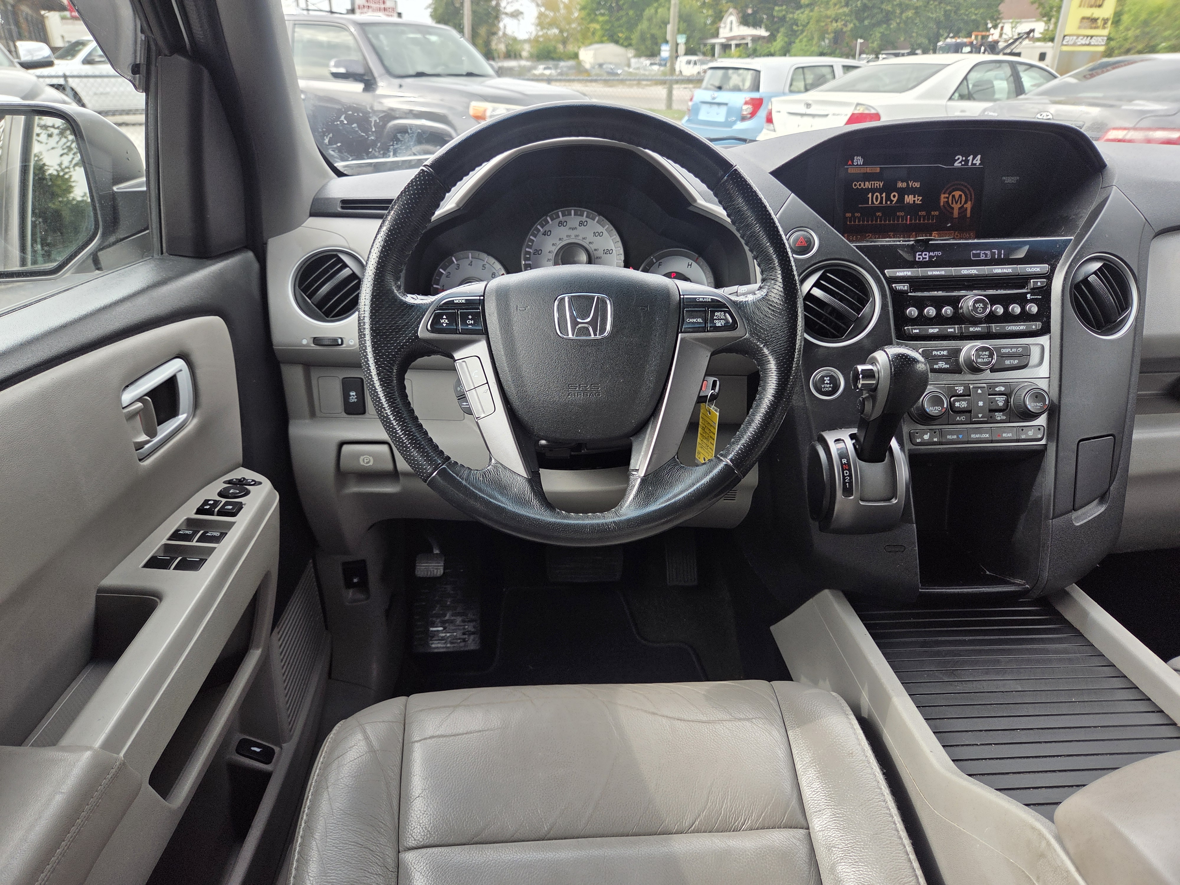 Car photo