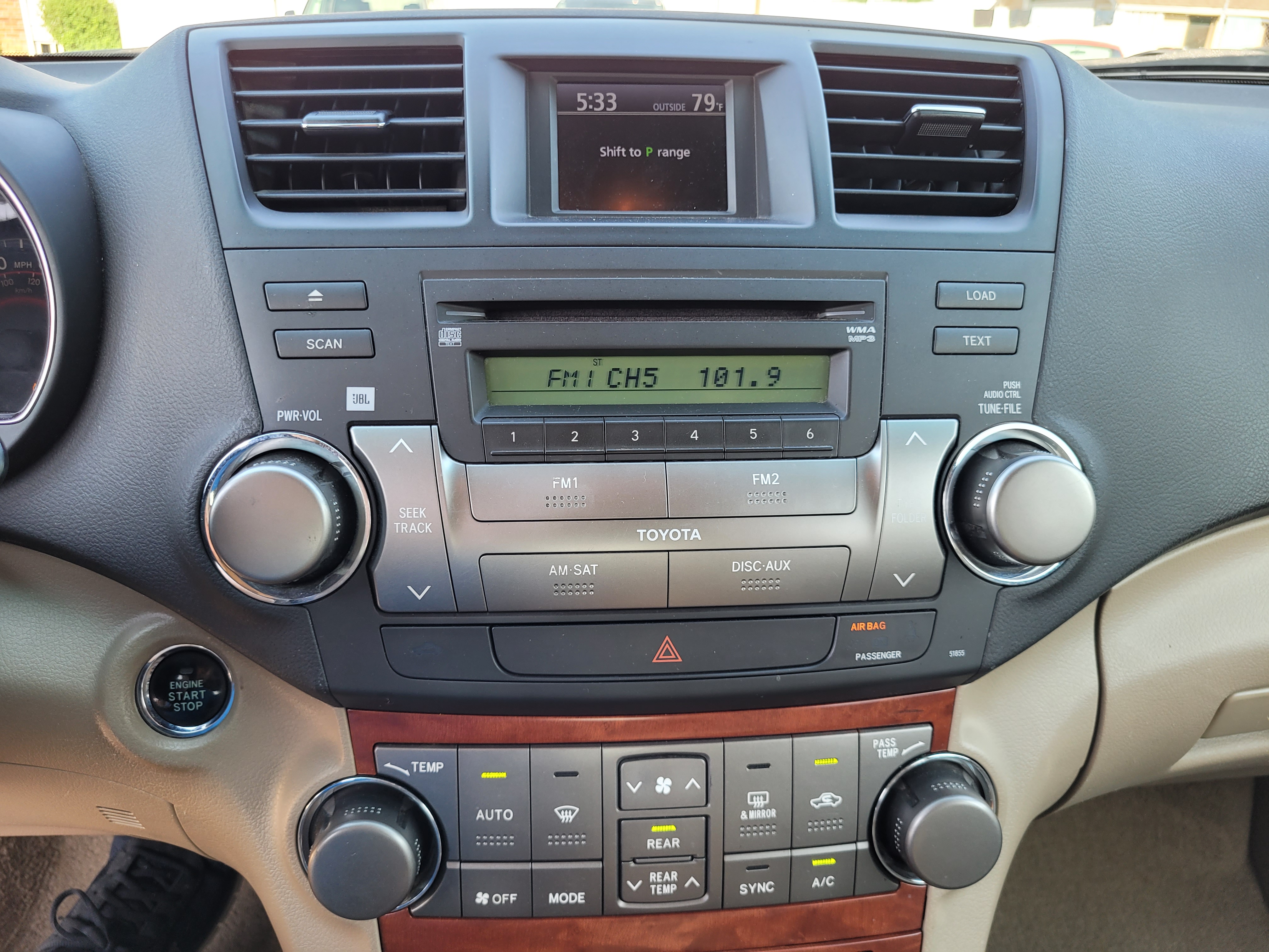 Car photo